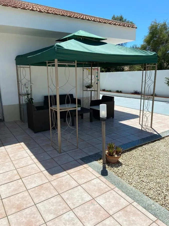 بيت للعطل فيلا Beach House Casuzze Villaggio Azzurro