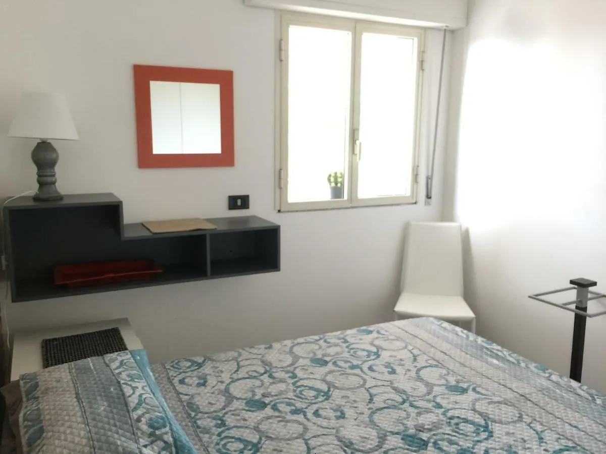 فيلا Beach House Casuzze Villaggio Azzurro 0*,